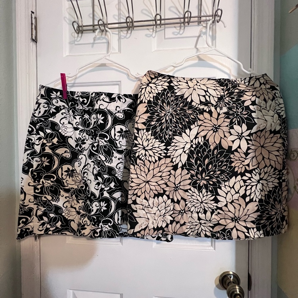 Two black beige printed ladies mini skirts Geoffrey Beene sz 10